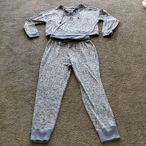 Tipple PJ'S,  crop top, elastic waist. Size medium, gray/white. Adorable,  cozy.